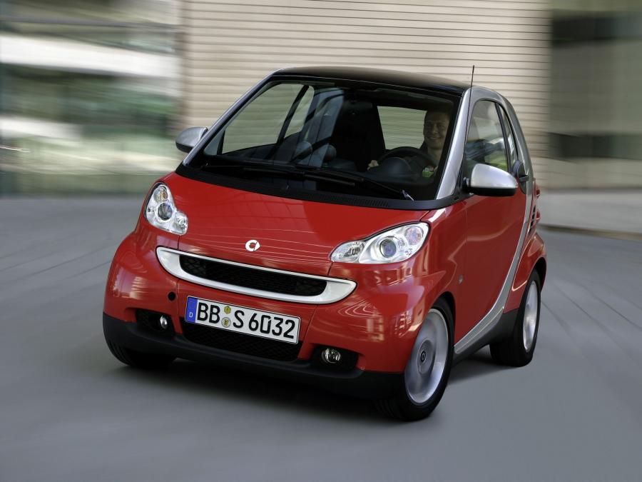  Smart ForTwo Passion 2007 года  (фото 10 из 16)
